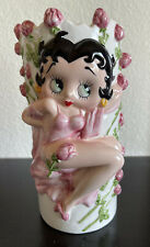 Betty Boop Bed of Roses Vase                                        Retired