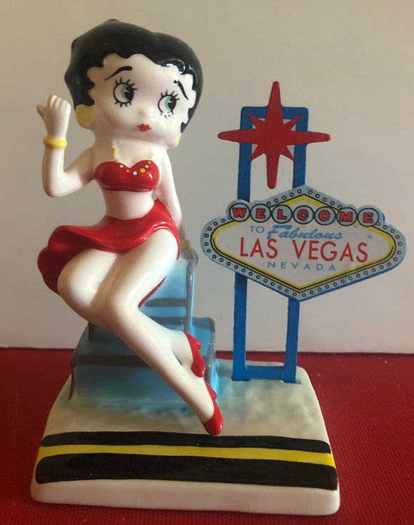 Betty Boop in Las Vegas Figurine                                       Retired