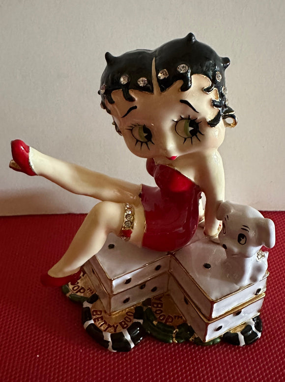 Betty Boop Double Dice Porcelain Hinged Box      Retired