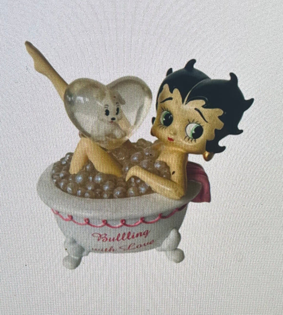 Betty Boop Bubbling With Love                                          Retired