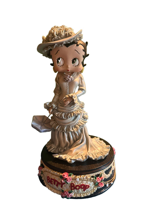 Betty Boop Caroline Musical Figurine                       Retired Hard to Find