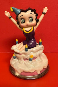 Betty Boop Birthday Surprise Salt and Pepper Shakers                        Retired