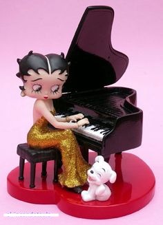 Betty Boop Playing Piano in Gold Gown                                                 Retired