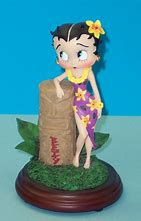 Betty Boop with Totem Pole (Retired)