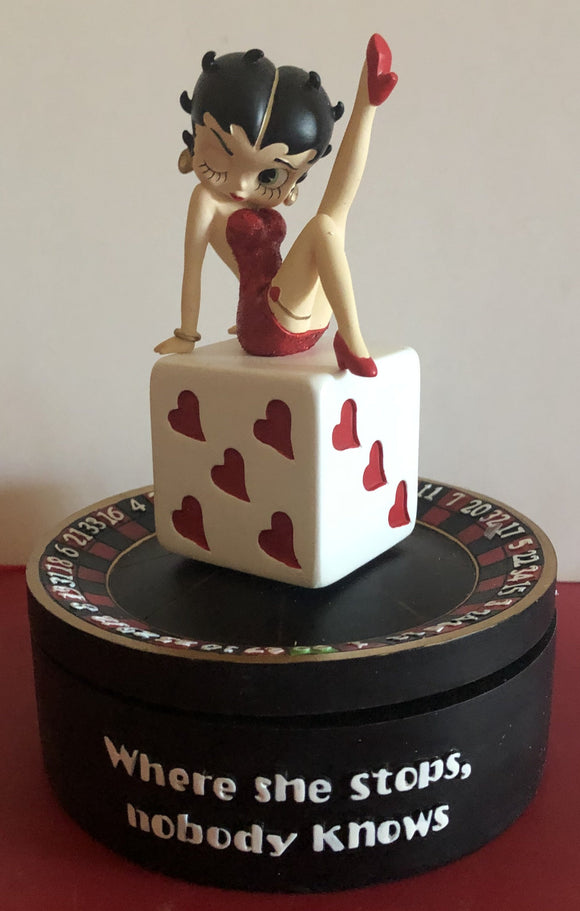 Betty Boop Where She Stops Musical Figurine     Hard to find and Retired