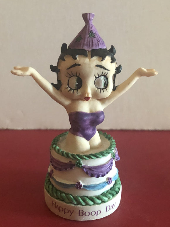 Betty Boop Mini Birthday Surprise Figurine                       Retired