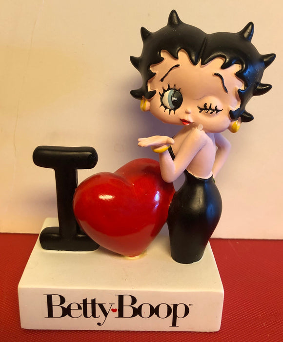 I love Betty Figurine