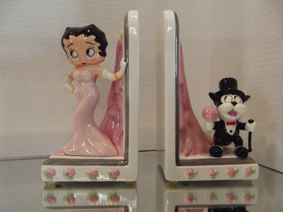Betty Boop Bed of Roses Bookends  (Retired)                       Hard to find