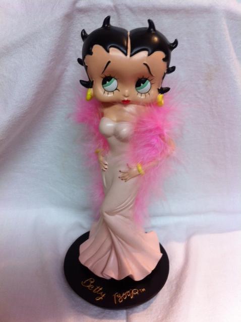 Betty Boop Pretty In Pink Dress 